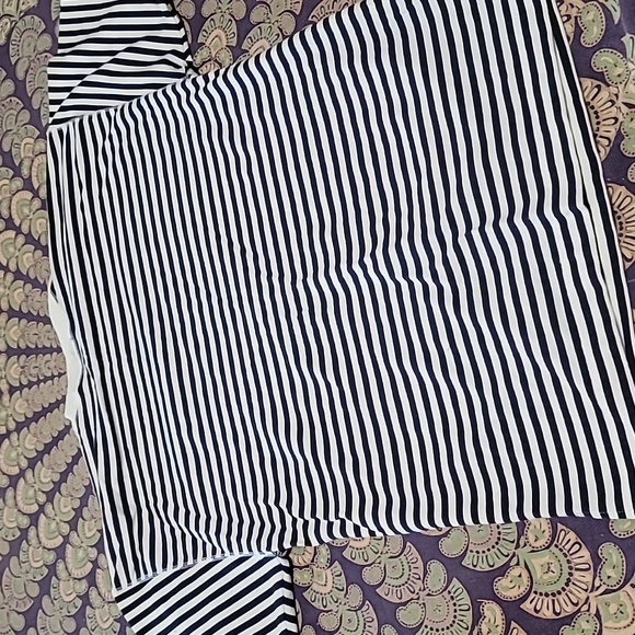 Vintage Liz Wear Travel Tee So Classy! - Picture 12 of 12